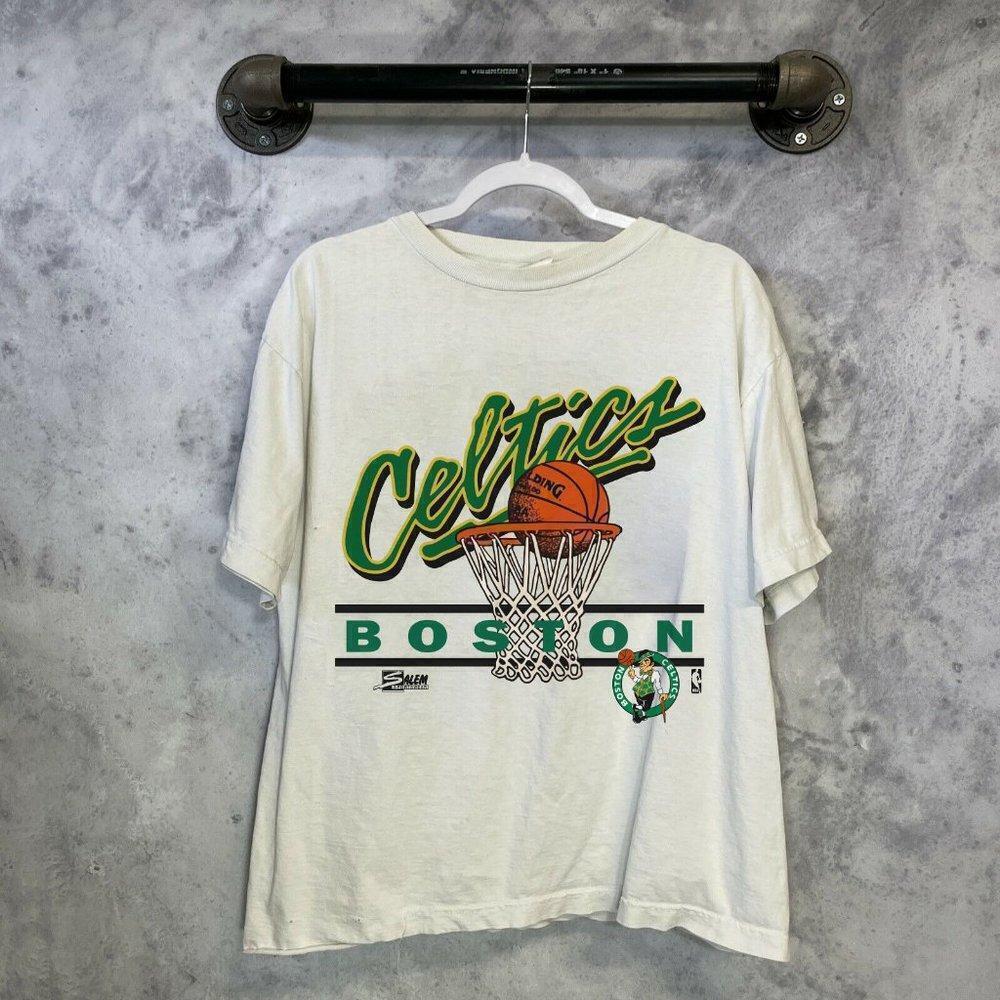 Boston Celtics 90s Basketball Champions Retro Graphic Unisex T-Shirt